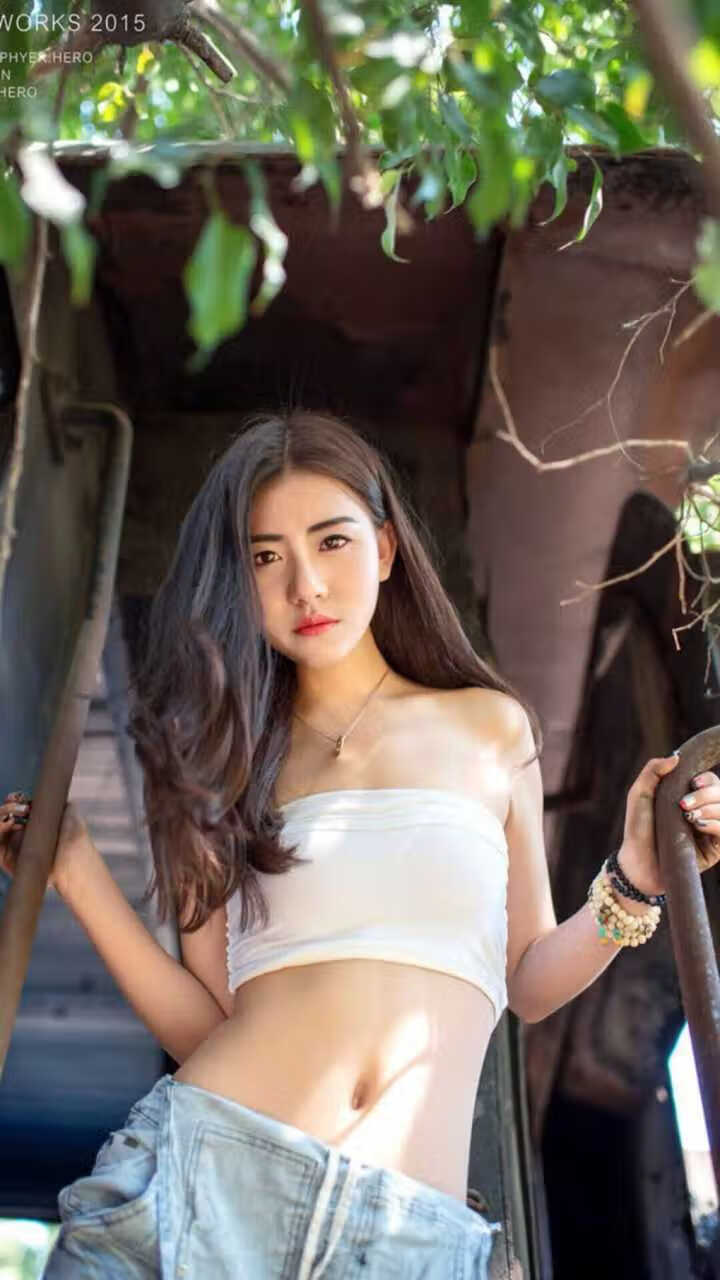 开云esports-《王者荣耀》职业联赛与《和平精英》国际赛事的巅峰对决，和平精英职业联赛哪个战队最强